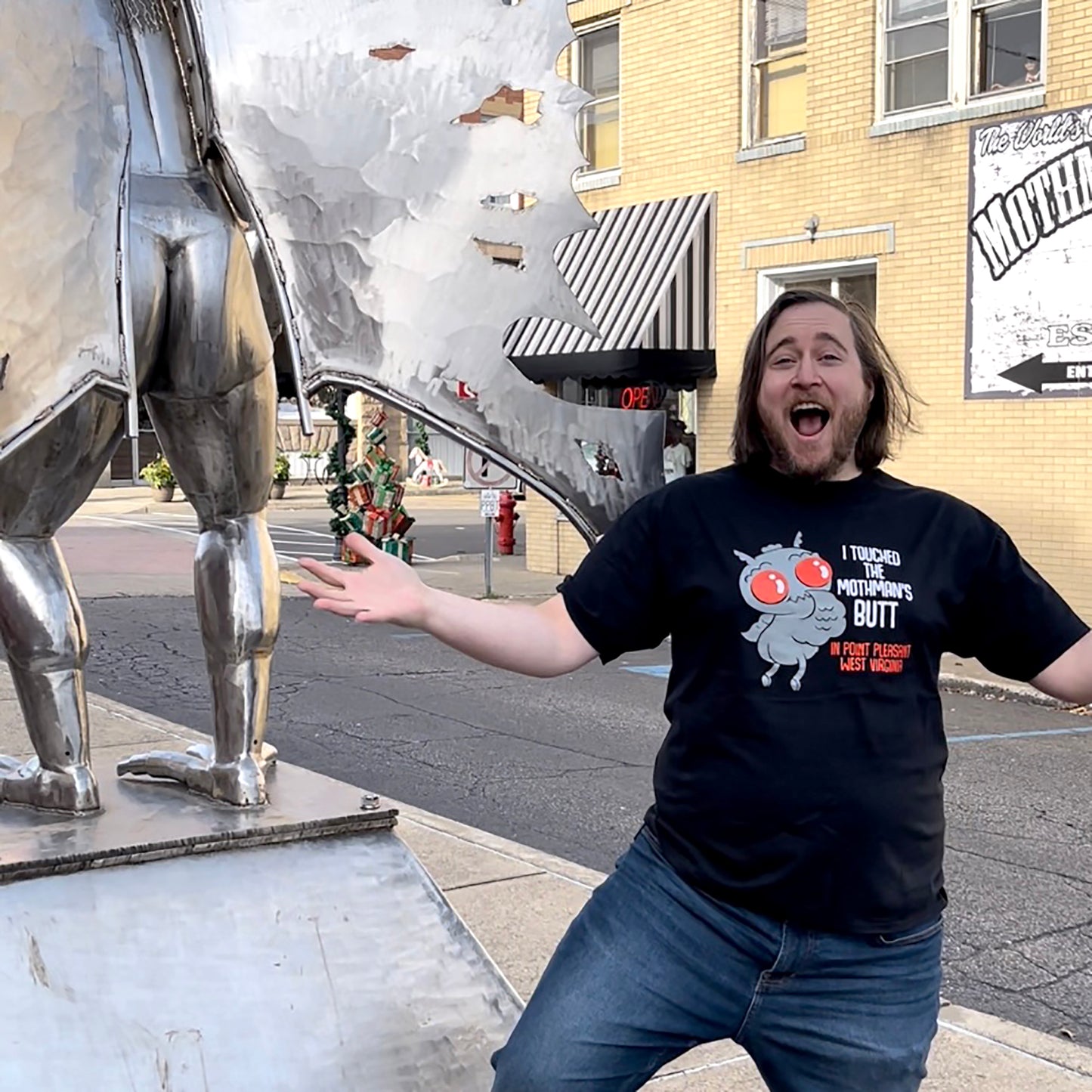 "I Touched the Mothman's Butt" T-shirt